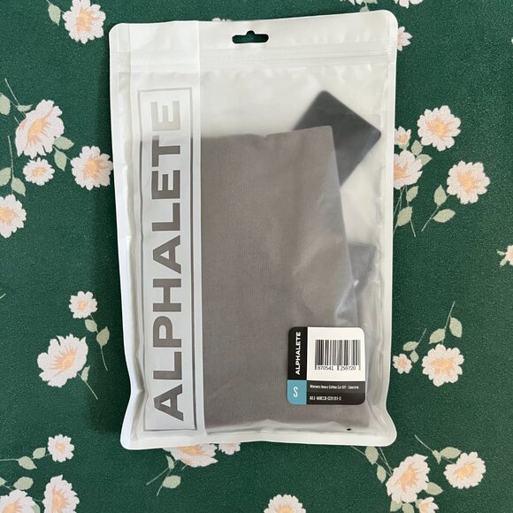 Alphalete Heavy Cotton Cutoff Full Length Tank - Concrete | SMALL | NWT - Picture 2 of 4